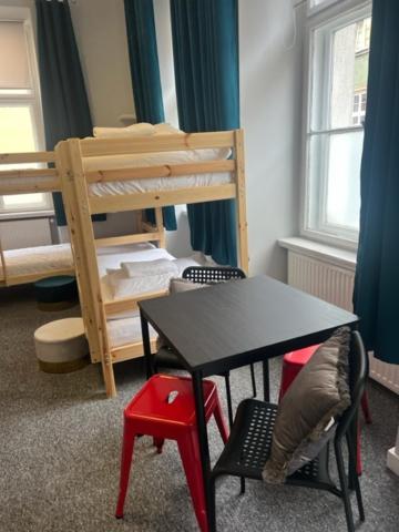 Hostel Plac Kolegiacki พอซนาน ภายนอก รูปภาพ